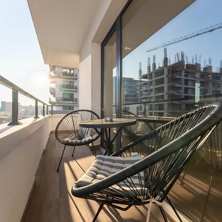 Mohost Alphaville - Elegant Escape Apartment Brasov