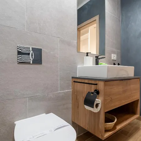 Mohost Alphaville - Elegant Escape Apartment Brasov