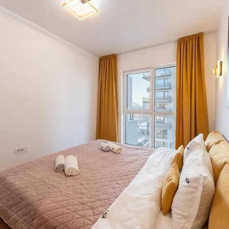 Mohost Alphaville - Elegant Escape Apartment Brasov