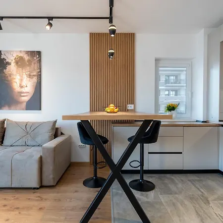 Mohost Alphaville - Elegant Escape Apartment Brasov